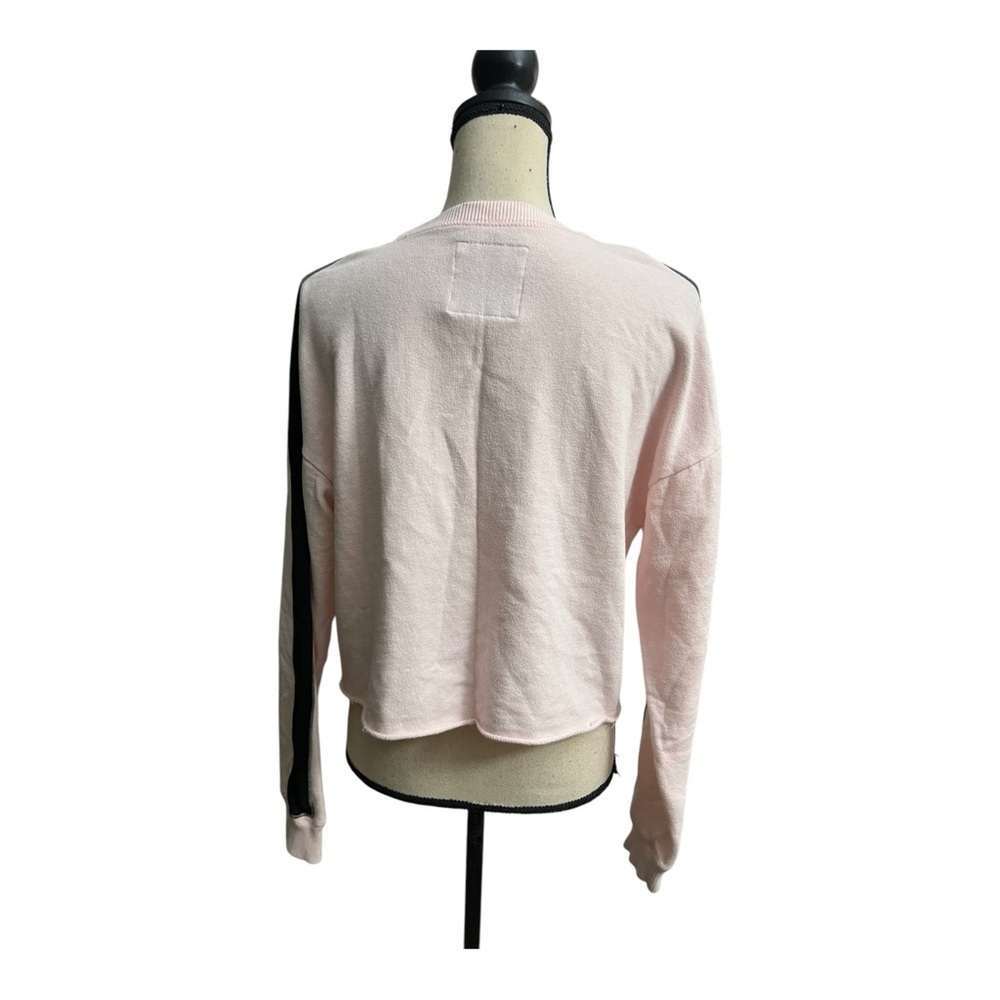 Vintage Y2K Hollister Pink Cropped Sweatshirt with Black Accents Size M - Picture 2 of 5